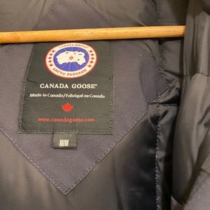 Women’s authentic Canada Goose parka
